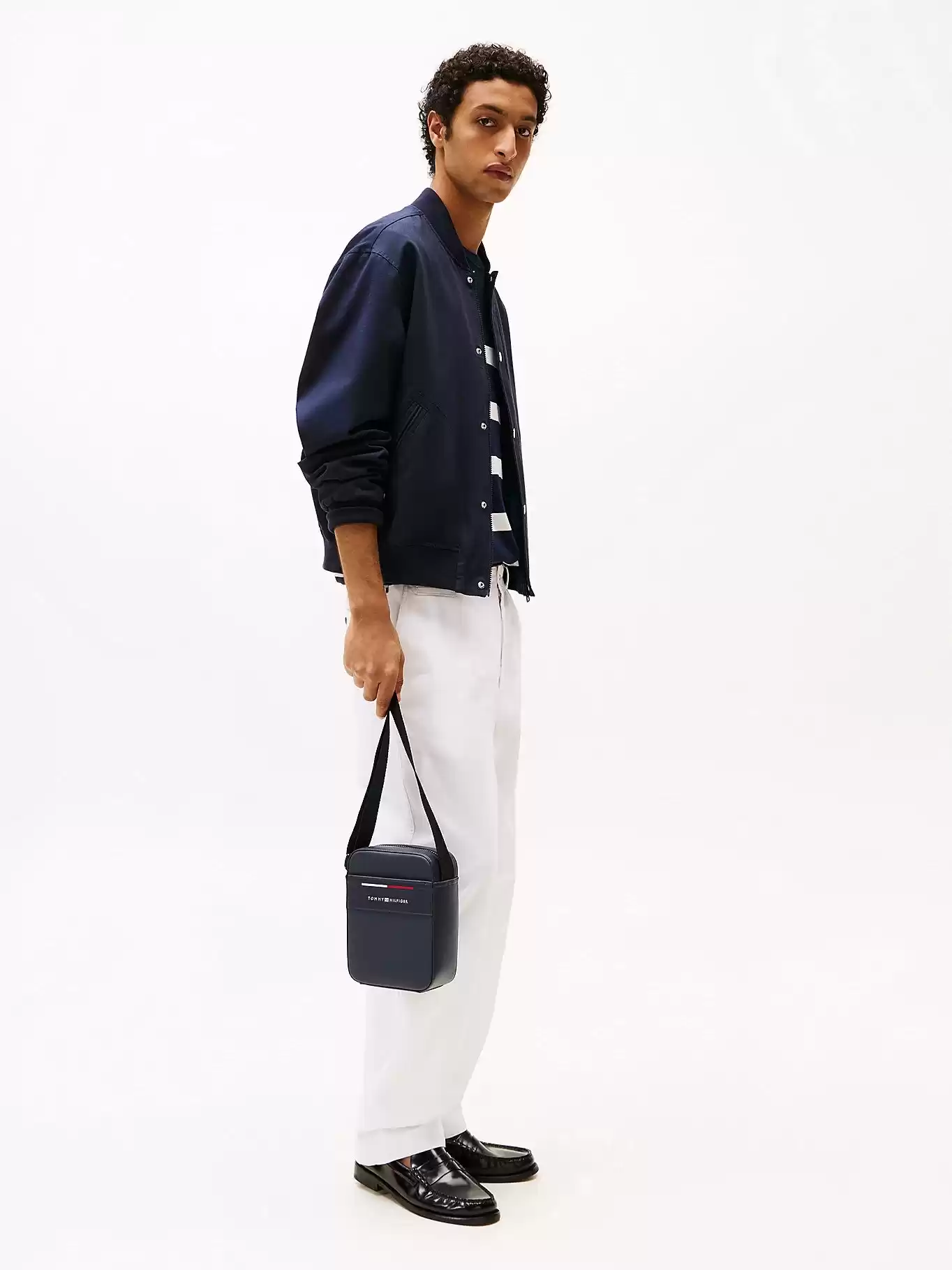Tommyu Hilfiger Erkek Lacivert Çapraz Çanta