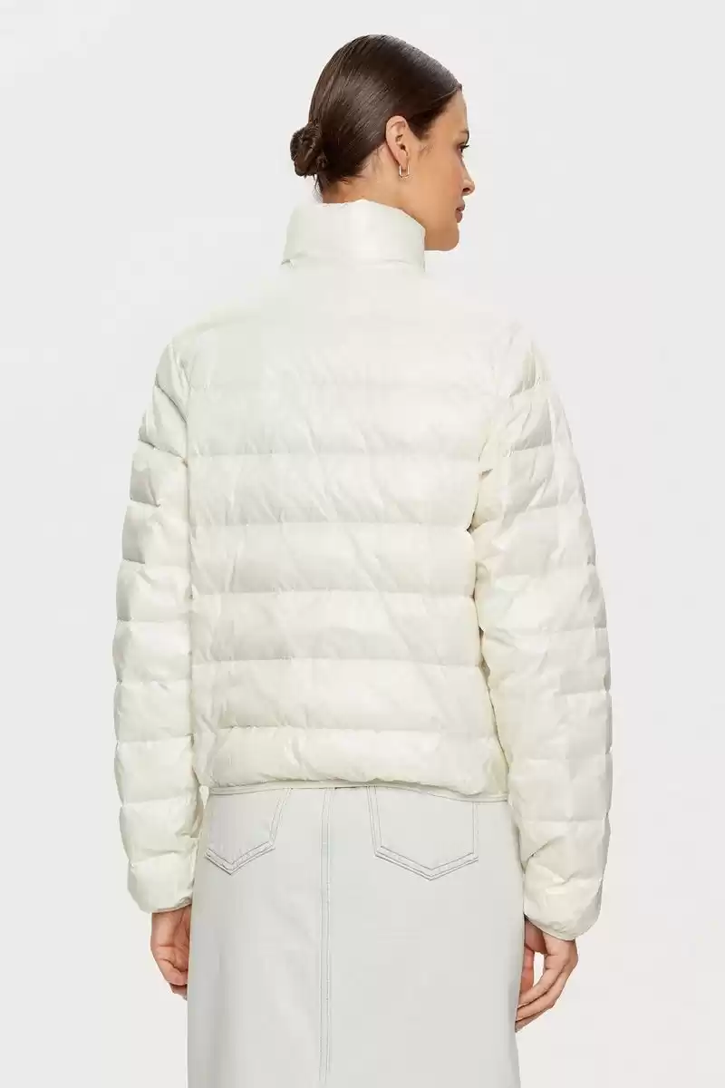 Calvin Klein Kadın Parlak Beyaz Şişme Mont