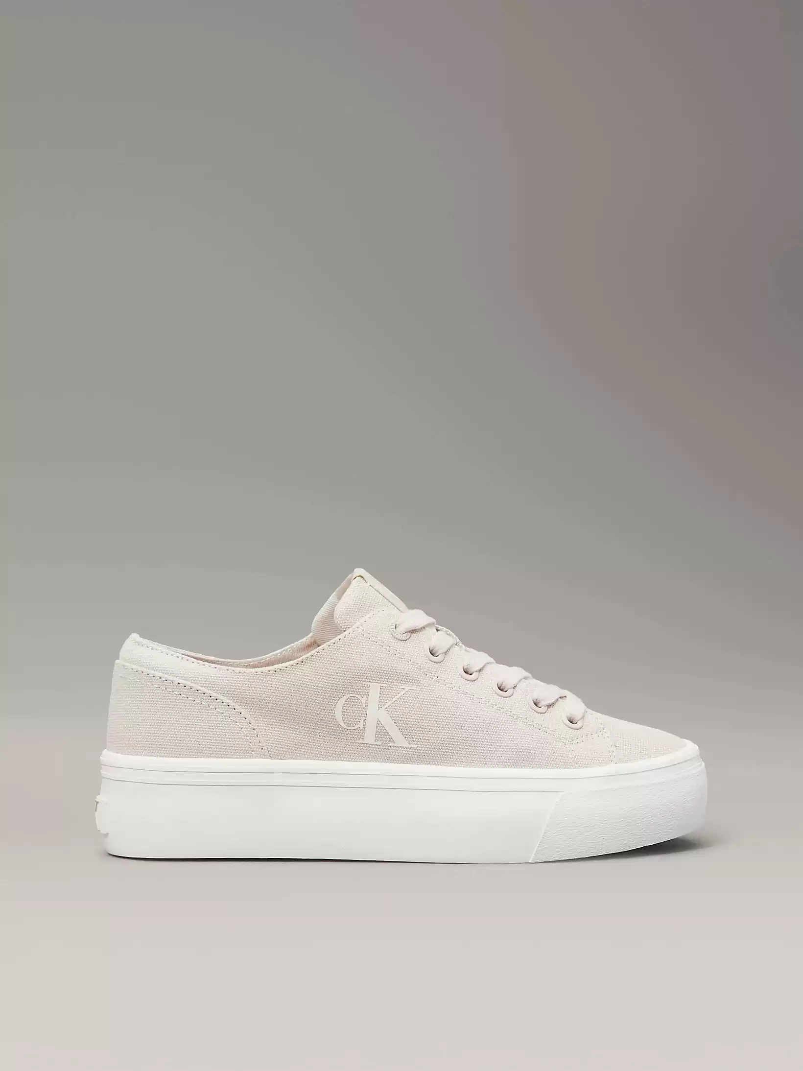 Calvin Klein Kadın Krem Logolu Sneaker