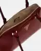 Guess Kadın Kırmızı Arnela Patent Omuz Çantası