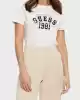 Guess Kadın Krem Martina   Bisiklet Yaka Logolu T-Shirt