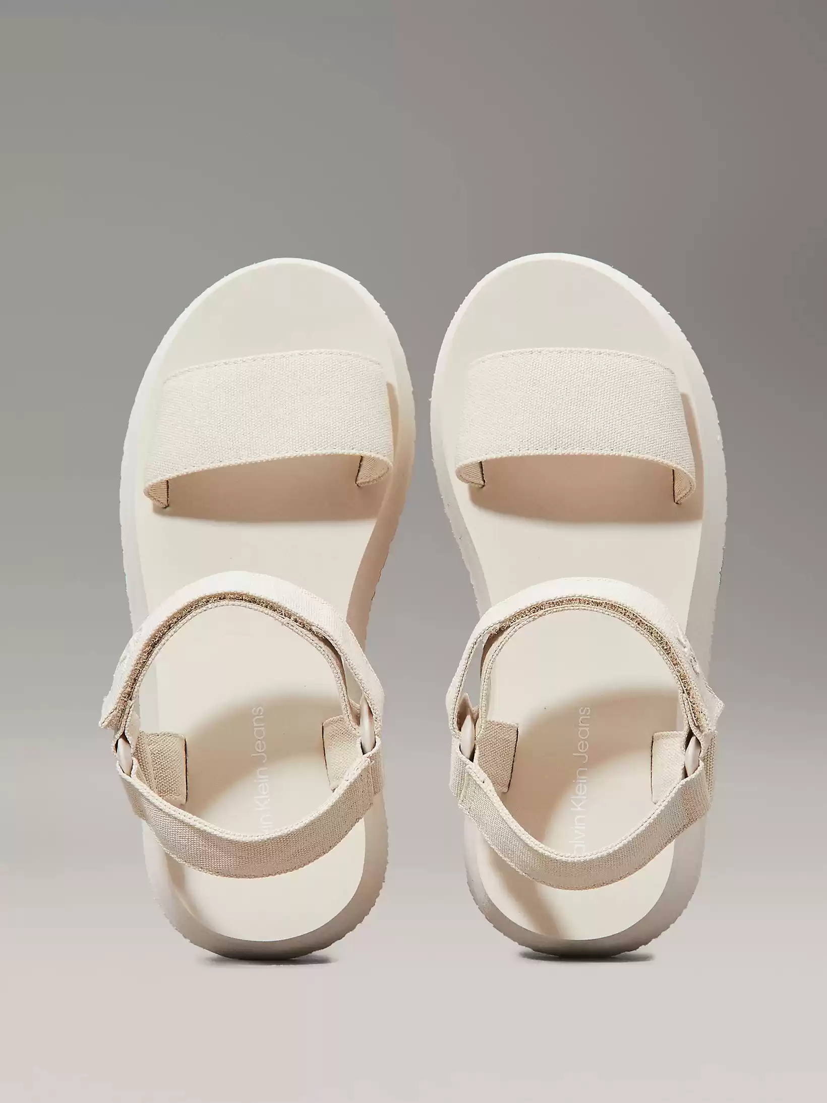 Calvin Klein Kadın  Bej  Tuval Platform Sandalet