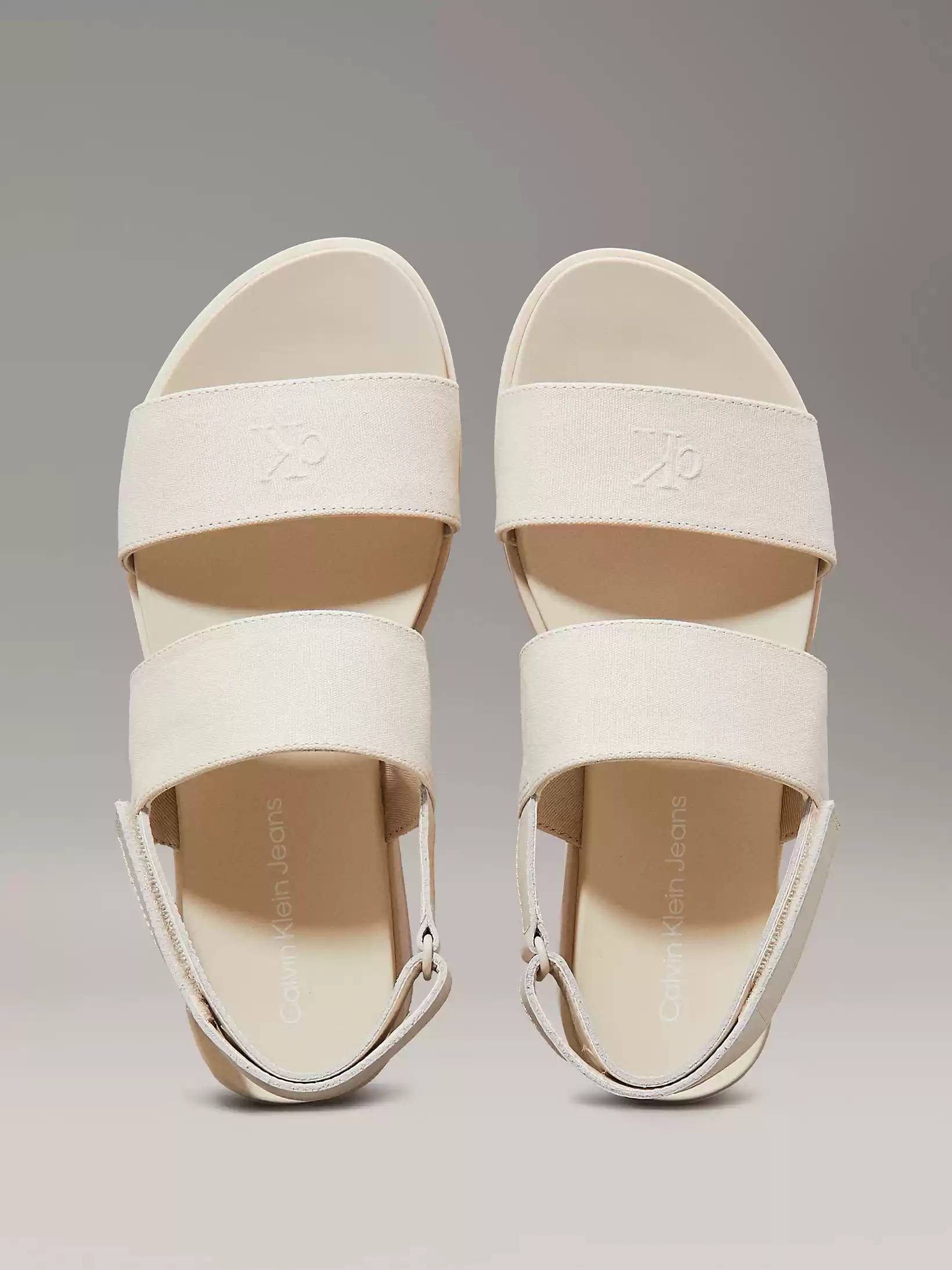 Calvin Klein Kadın  Bej  Tuval Paltform Kamalı Sandalet