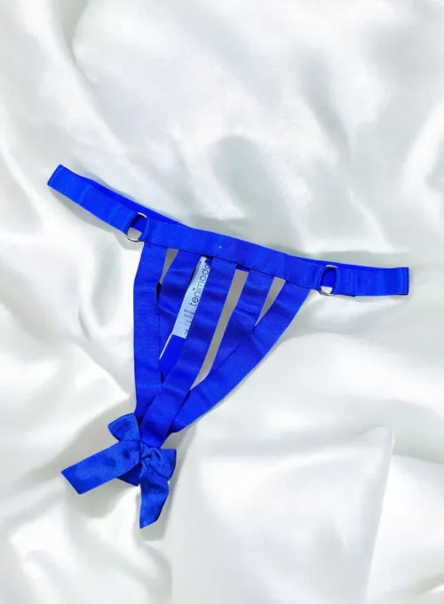 Fiyonk Detaylı Balenli Mavi Fantazi Sütyen Takımı TM1354