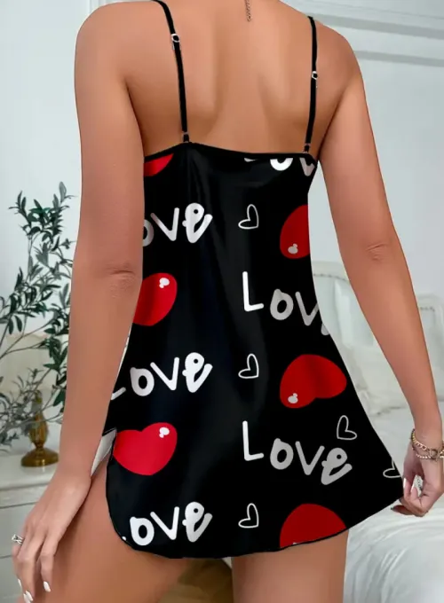 Love Desenli Siyah Saten Gecelik