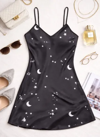 Yıldızlı Gökyüzü Desenli Askılı Saten Gecelik TM1387