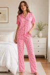 Pembe Kiraz Desenli Kısa Kollu Gömlek Yaka Milan Kumaş Kadın Pijama Takımı