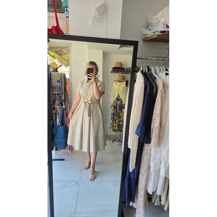 Bej Kuşaklı Gömlek Yaka Midi Elbise