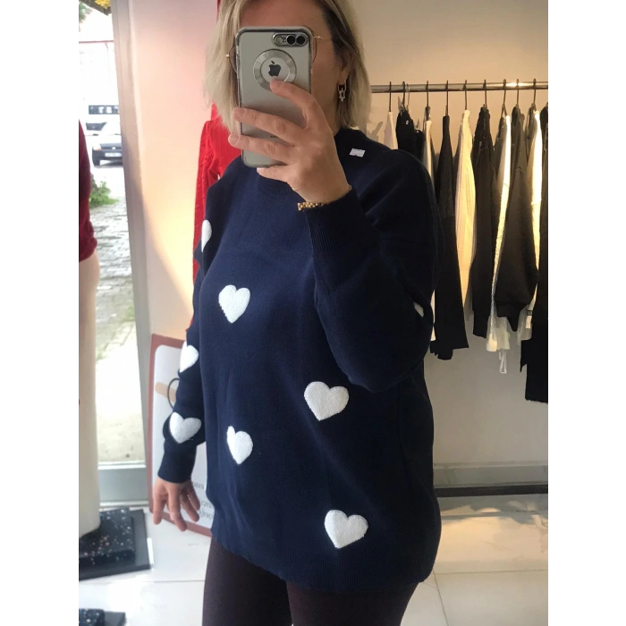 Kalp Desenli Lacivert Triko