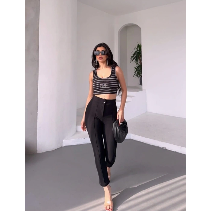 Ön Dikişli Dar Paça Pantolon