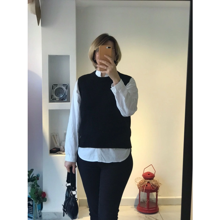 Siyah Örme Süveter Yelek