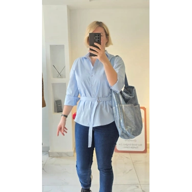 Bebek Mavisi Kuşaklı Gömlek