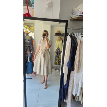 Bej Kuşaklı Gömlek Yaka Midi Elbise