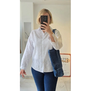 Beyaz Ajur İşlemeli Gömlek