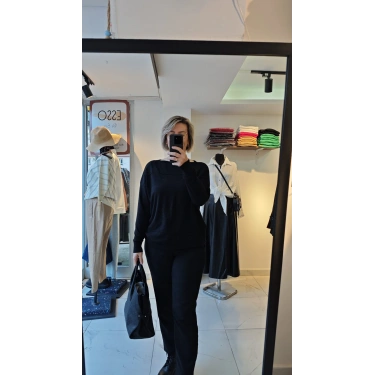 Klasik Siyah Rahat Bluz