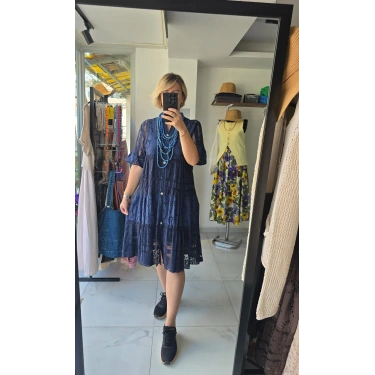 Lacivert Ajur İşlemeli Katmanlı Elbise