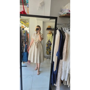 Bej Kuşaklı Gömlek Yaka Midi Elbise