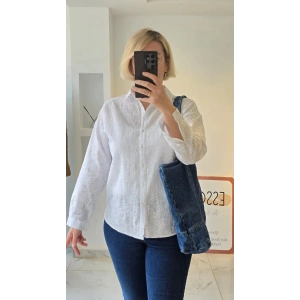 Beyaz Ajur İşlemeli Gömlek