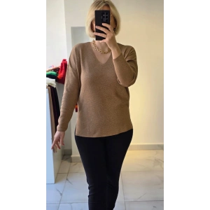 Hafif Simli Kahve Tonu V Yaka Bluz