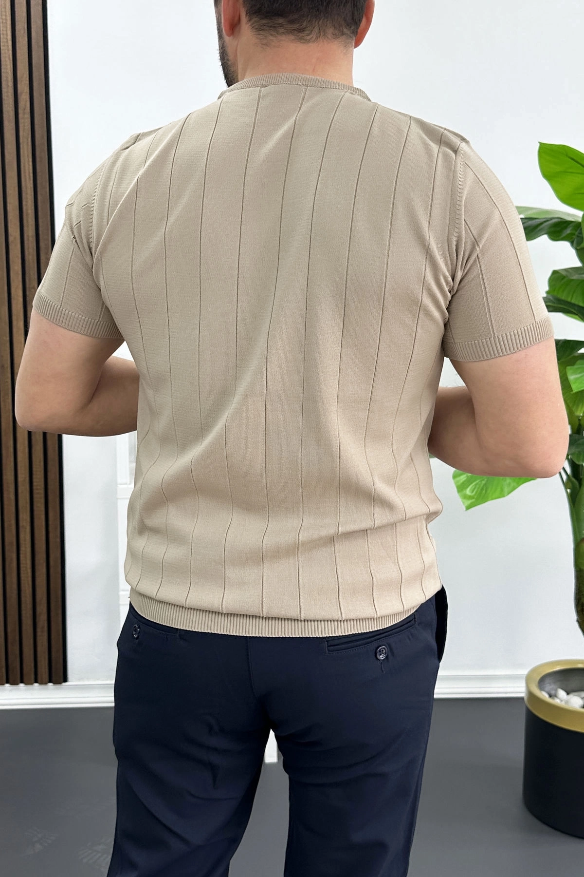 Erkek Bisiklet Yaka Çizgili Tişört Vizon Edw456