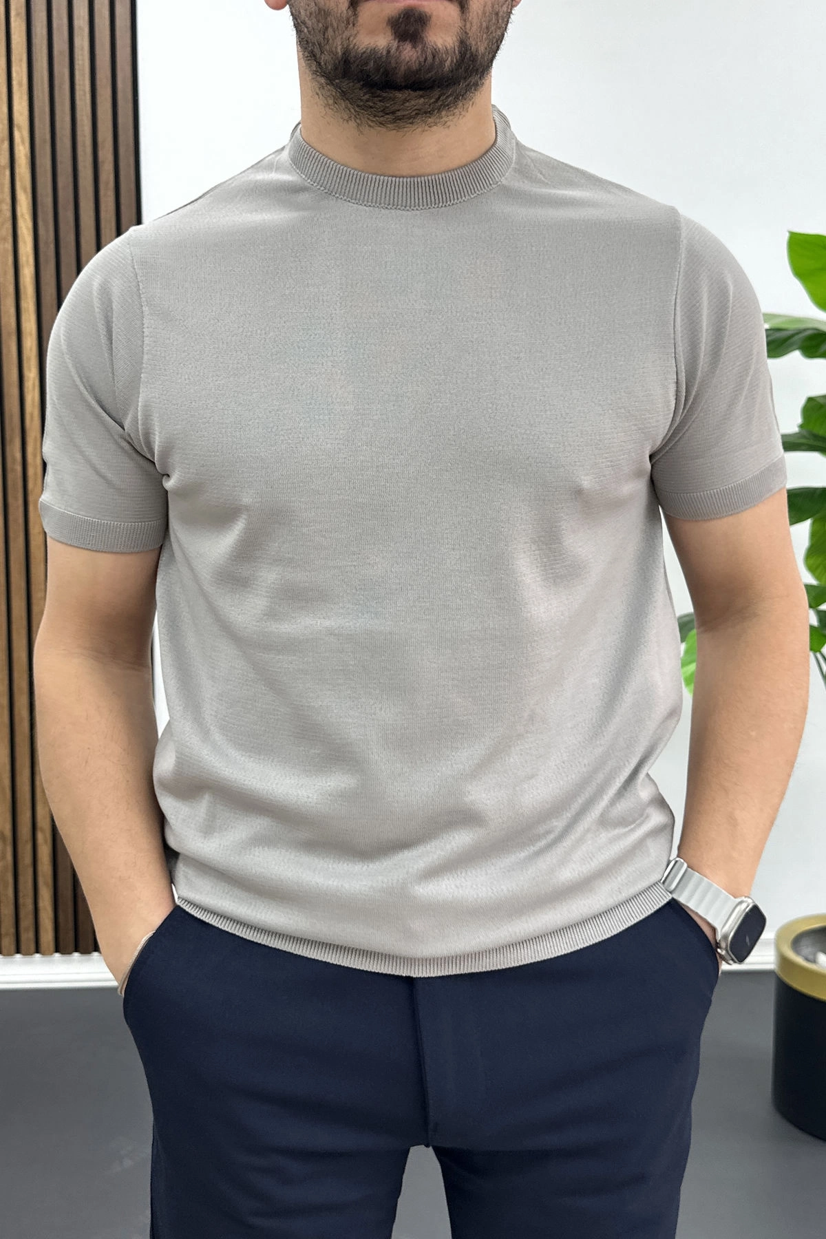 Erkek Düz Desen Bisiklet Yaka Tişört Gri Edw459
