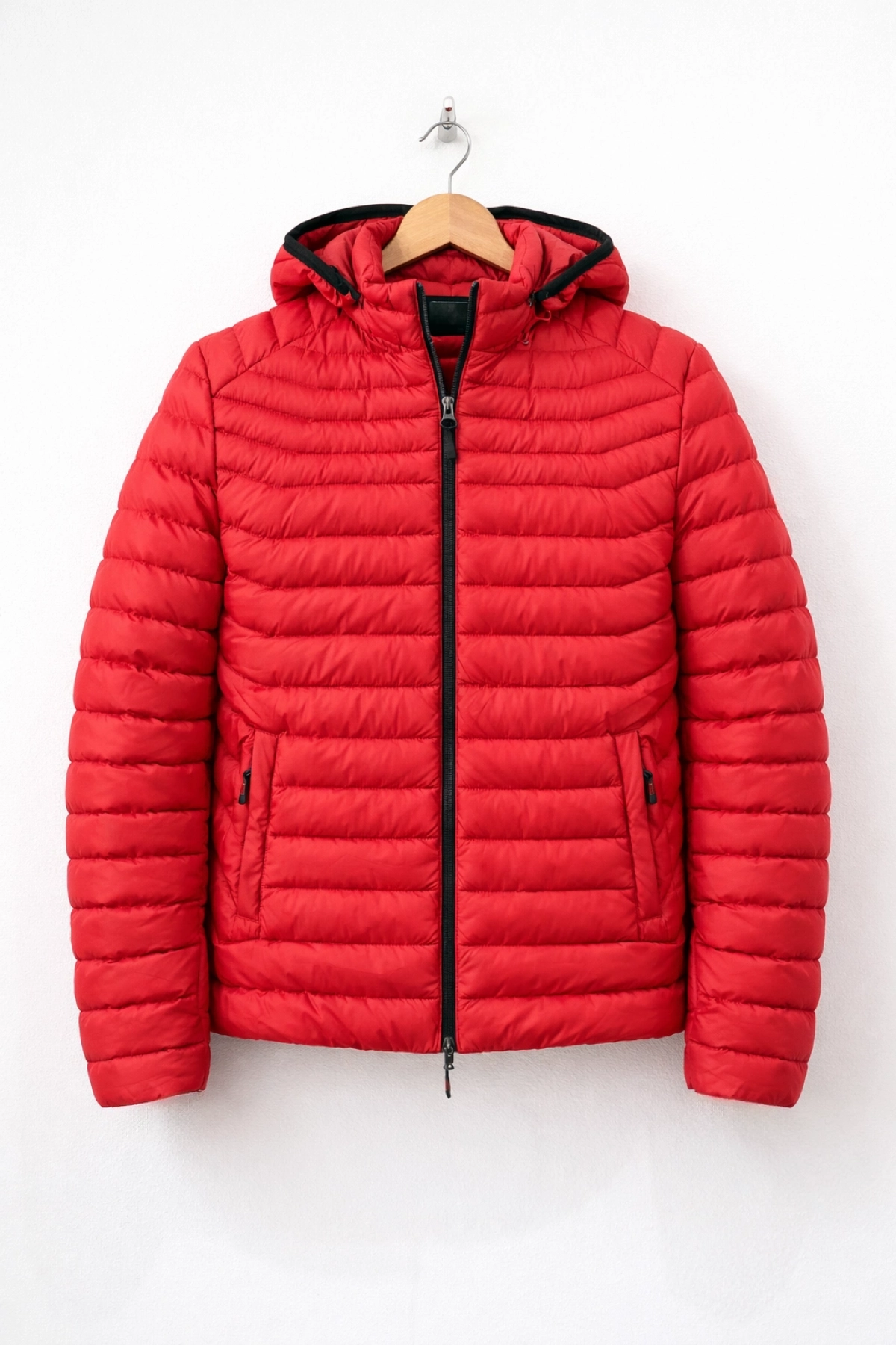 Erkek Slim Fit Kapüşonlu Şişme Mont Kırmızı Edw435
