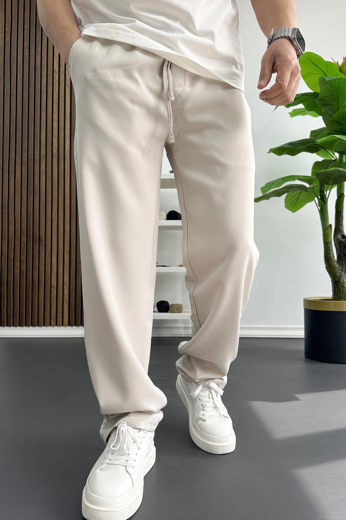 Erkek Rahat Kesim Düz Jogger Pantolon Krem Edw468