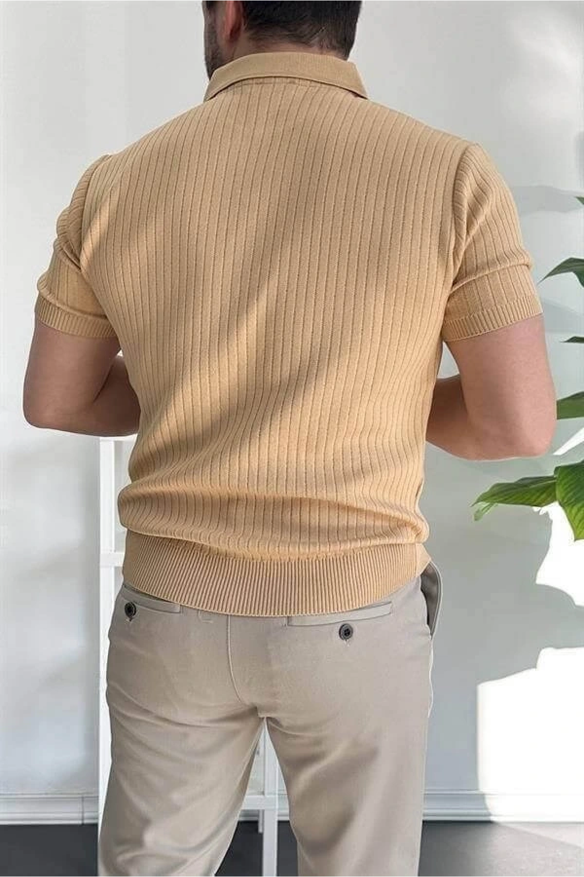 Erkek Açık Yaka Çizgili Desenli Tişört Sarı Edw258