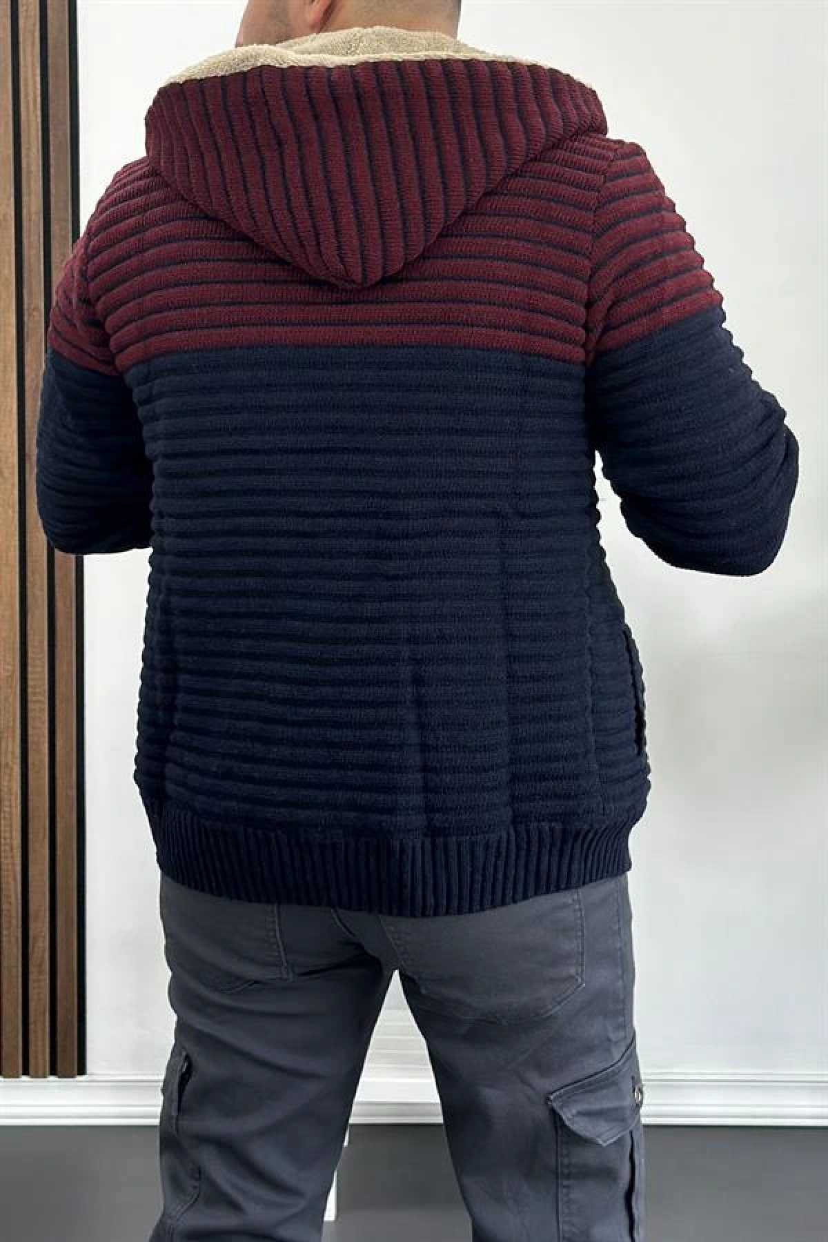 Erkek İçi Kürklü Kapüşonlu Fermuarlı Çift Renk Triko Hırka Lacivert T741