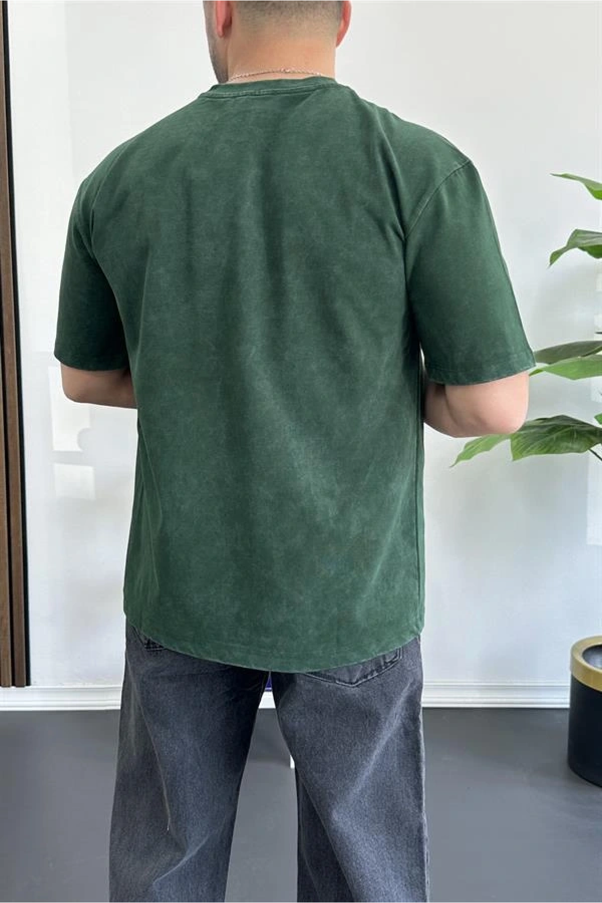 Erkek Oversize Geniş Kesim Yıkamalı Kumaş Nakış Logolu Tişört Yeşil Edw366