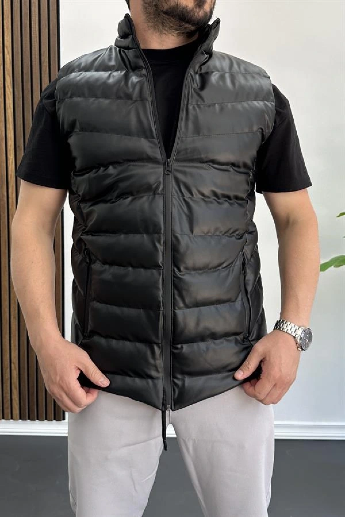 Erkek Slim Fit Fermuarlı Suni Deri Yelek Siyah Edw088