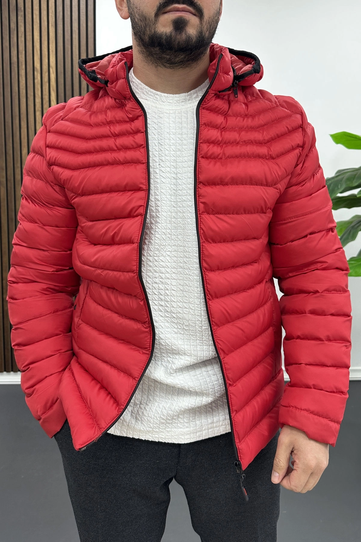 Erkek Slim Fit Kapüşonlu Şişme Mont Kırmızı Edw435