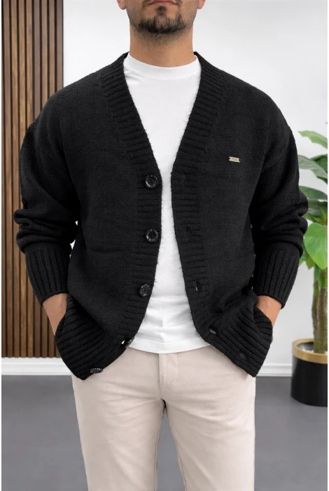 Erkek Düğmeli Rahat Kesim Hırka Siyah Edw416