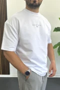 Erkek Kabartmalı Sırt Baskılı Oversize Tişört Beyaz Edw390