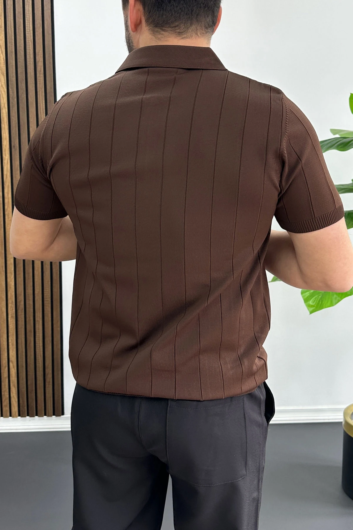 Erkek Slim Fit Fermuarlı Polo Yaka Tişört Kahverengi Edw452