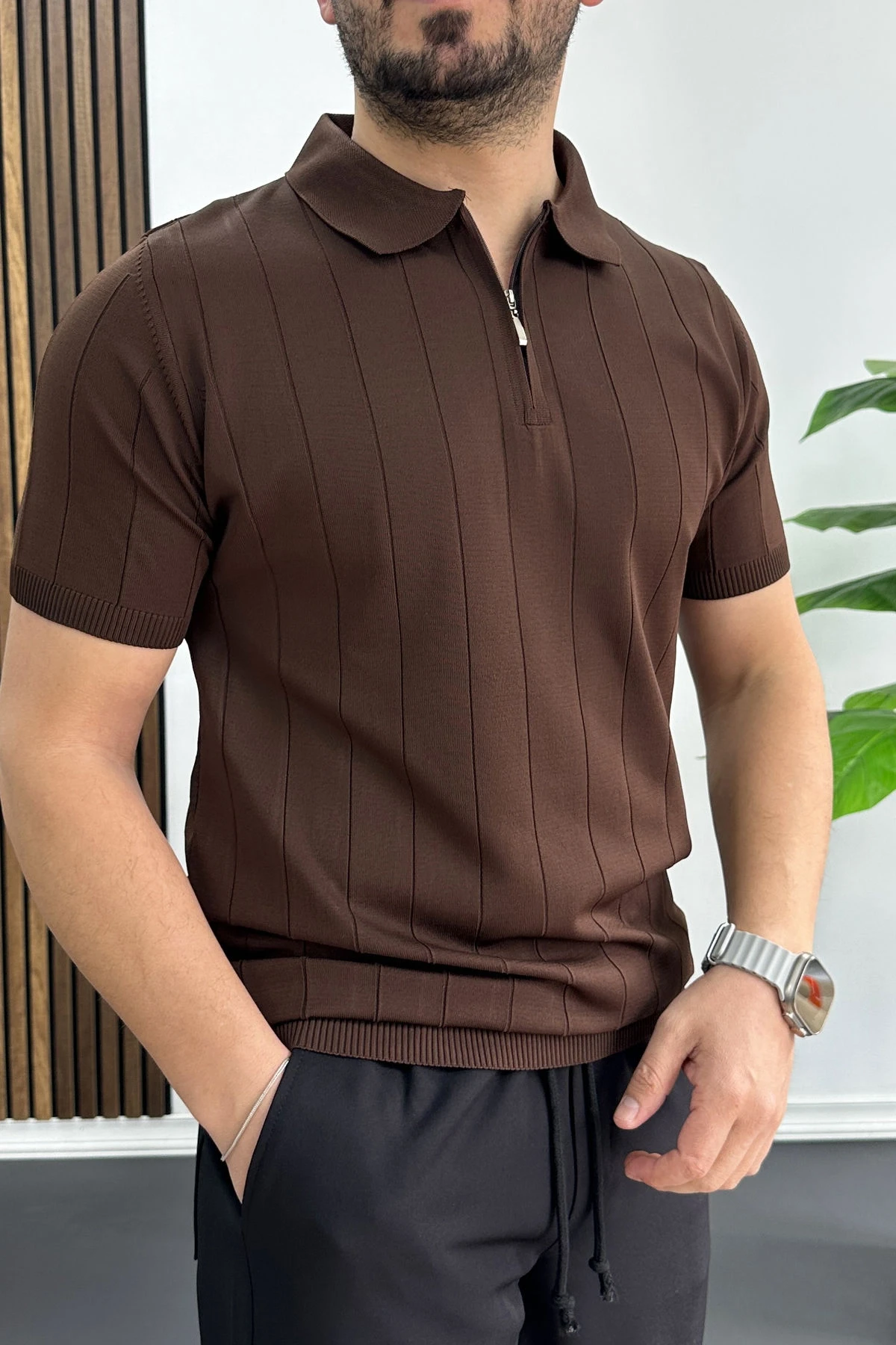 Erkek Slim Fit Fermuarlı Polo Yaka Tişört Kahverengi Edw452