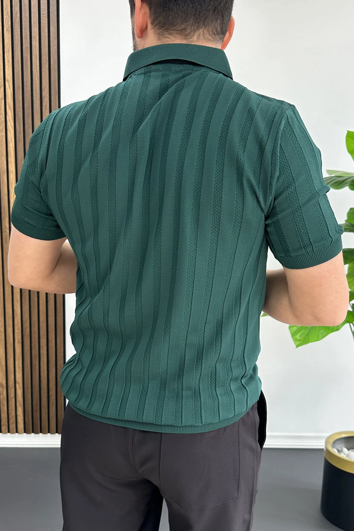 Erkek Açık Yaka Desenli Tişört Yeşil Edw453