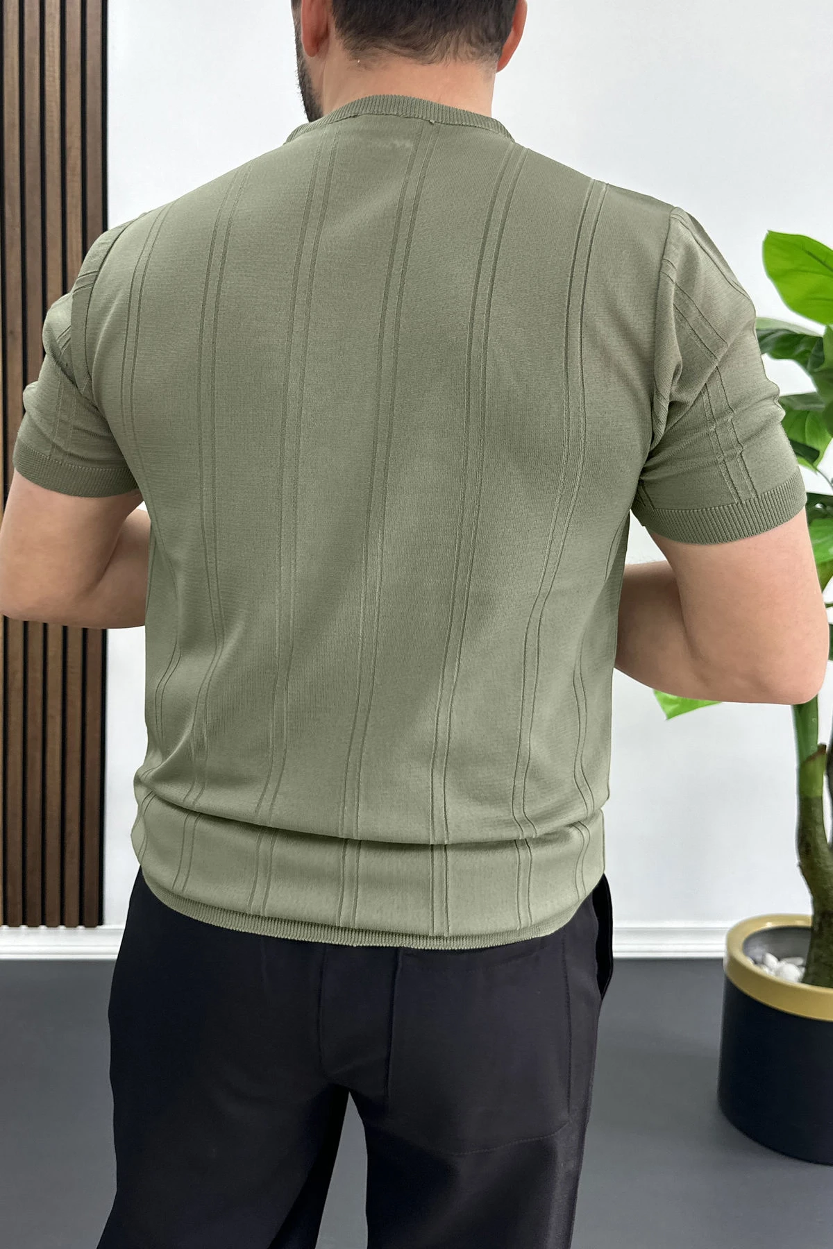 Erkek Bisiklet Yaka Desenli Tişört Açık Yeşil Edw454