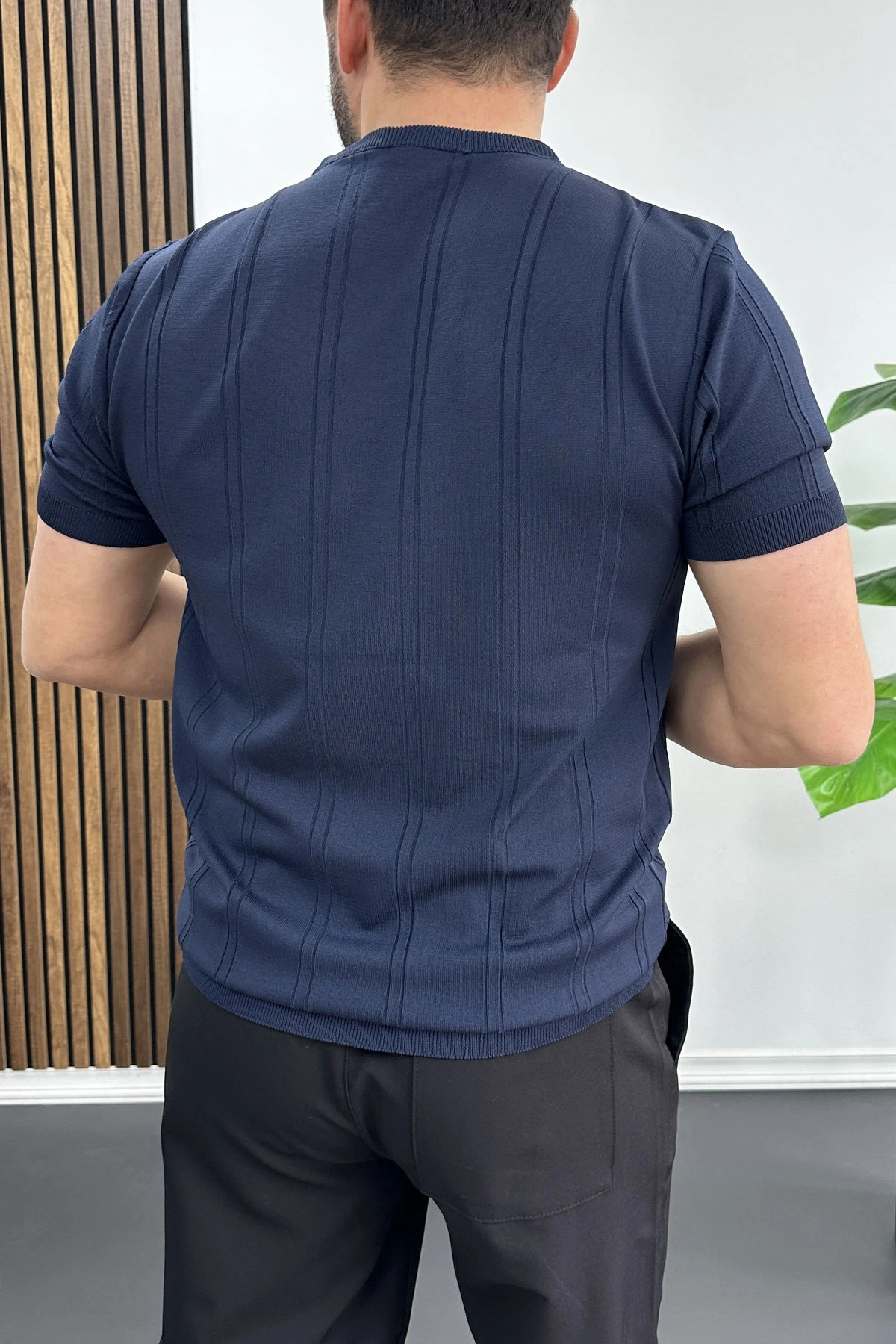 Erkek Bisiklet Yaka Desenli Tişört Lacivert Edw454