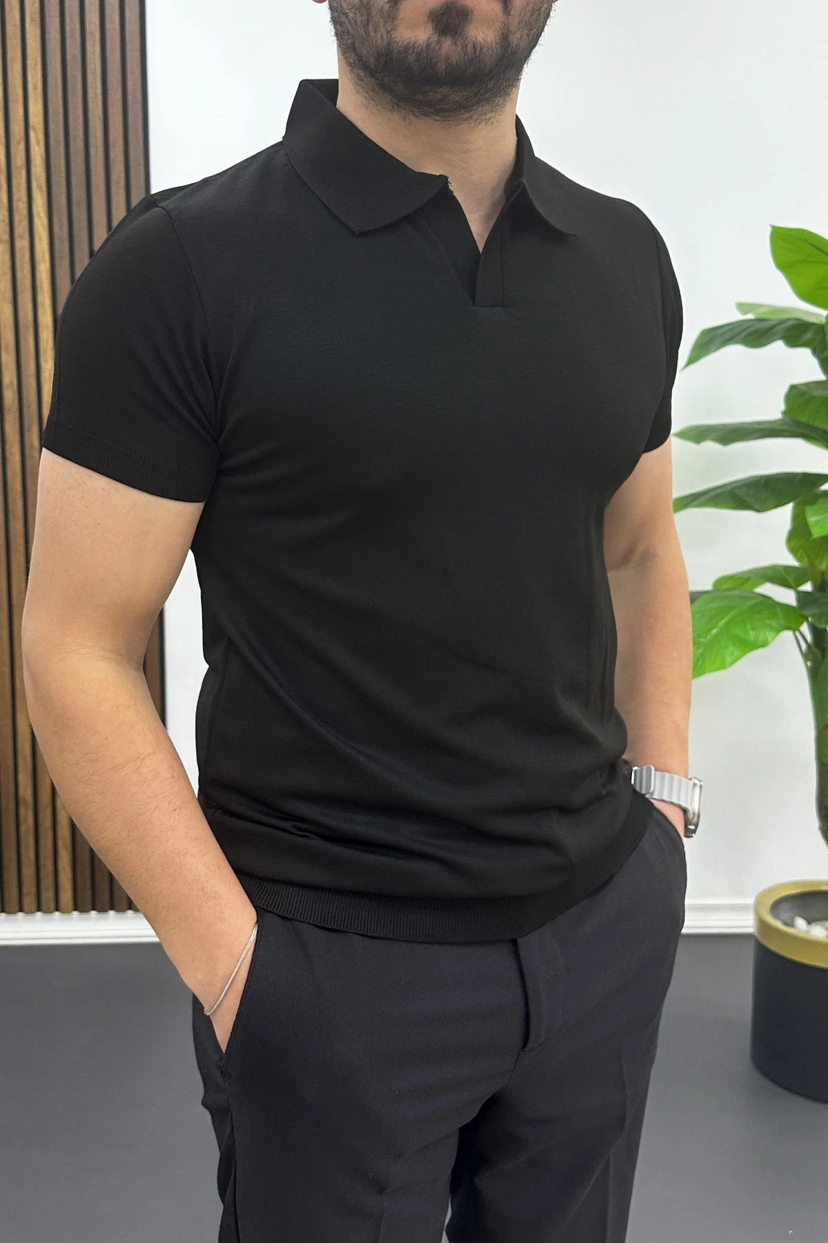 Erkek Açık Yaka Düz Tişört Siyah Edw461