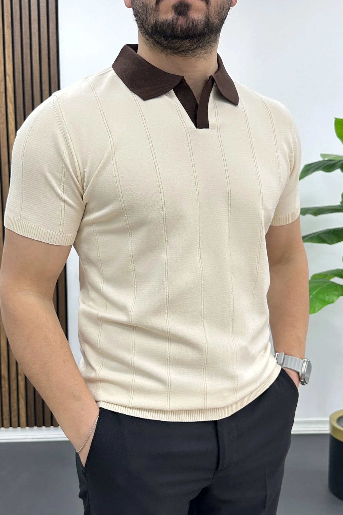 Erkek Yaka Detaylı Tişört Krem Edw463