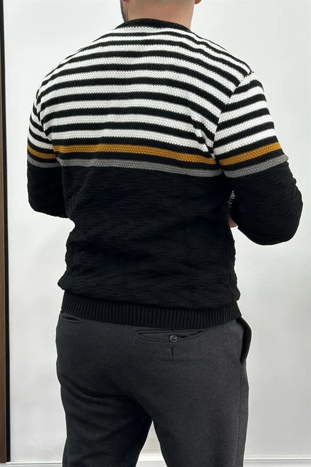 Erkek Çizgili Bisiklet Yaka Slim Fit Triko Kazak Siyah Edw019