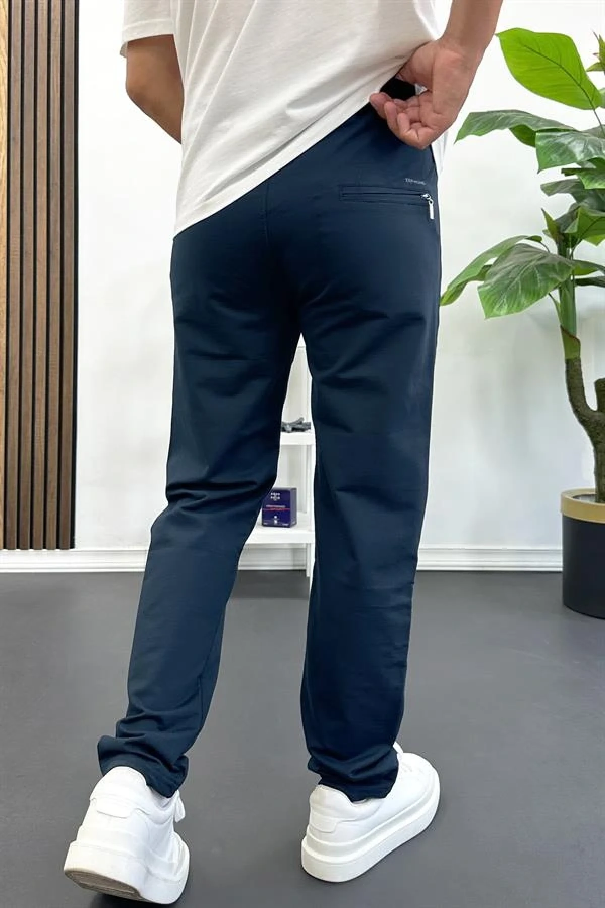 Erkek Regular Fit Düz Paça Eşofman Altı Lacivert Edw405