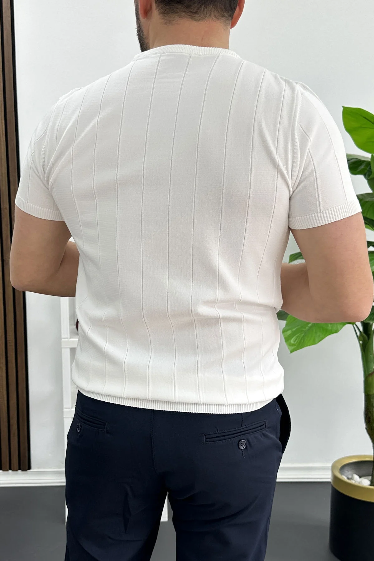 Erkek Bisiklet Yaka Çizgili Tişört Beyaz Edw456