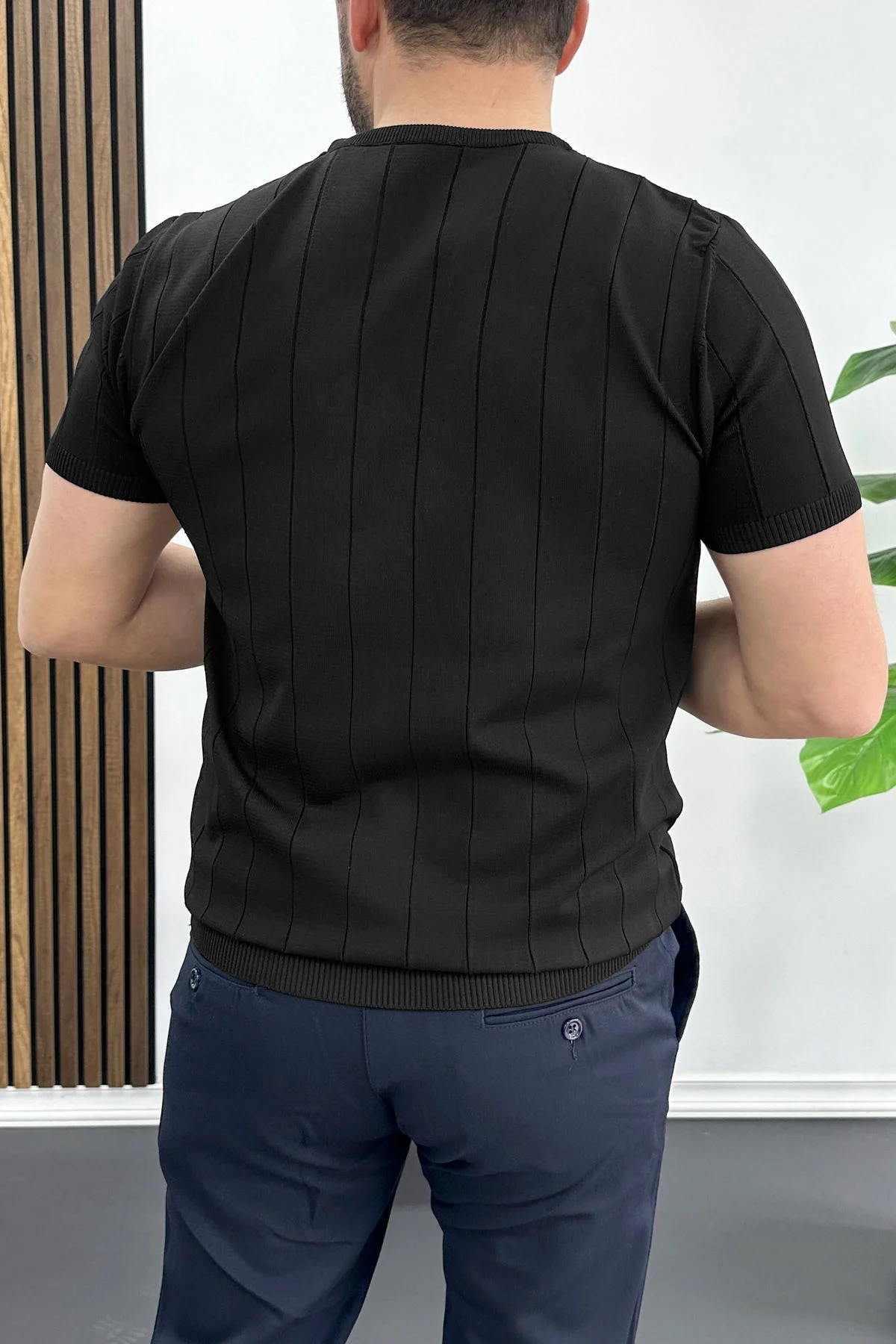 Erkek Bisiklet Yaka Çizgili Tişört Siyah Edw456