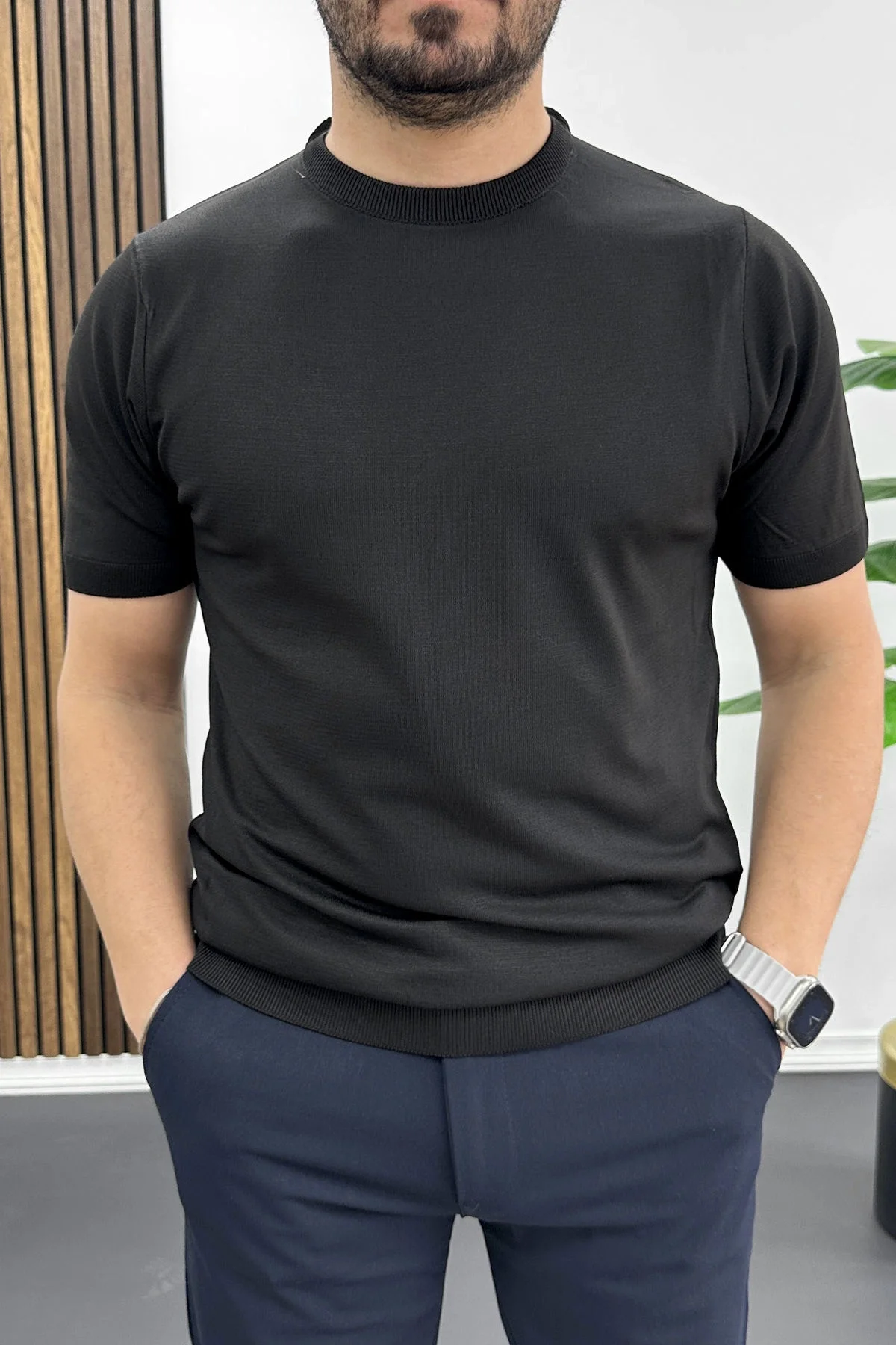 Erkek Düz Desen Bisiklet Yaka Tişört Siyah Edw459