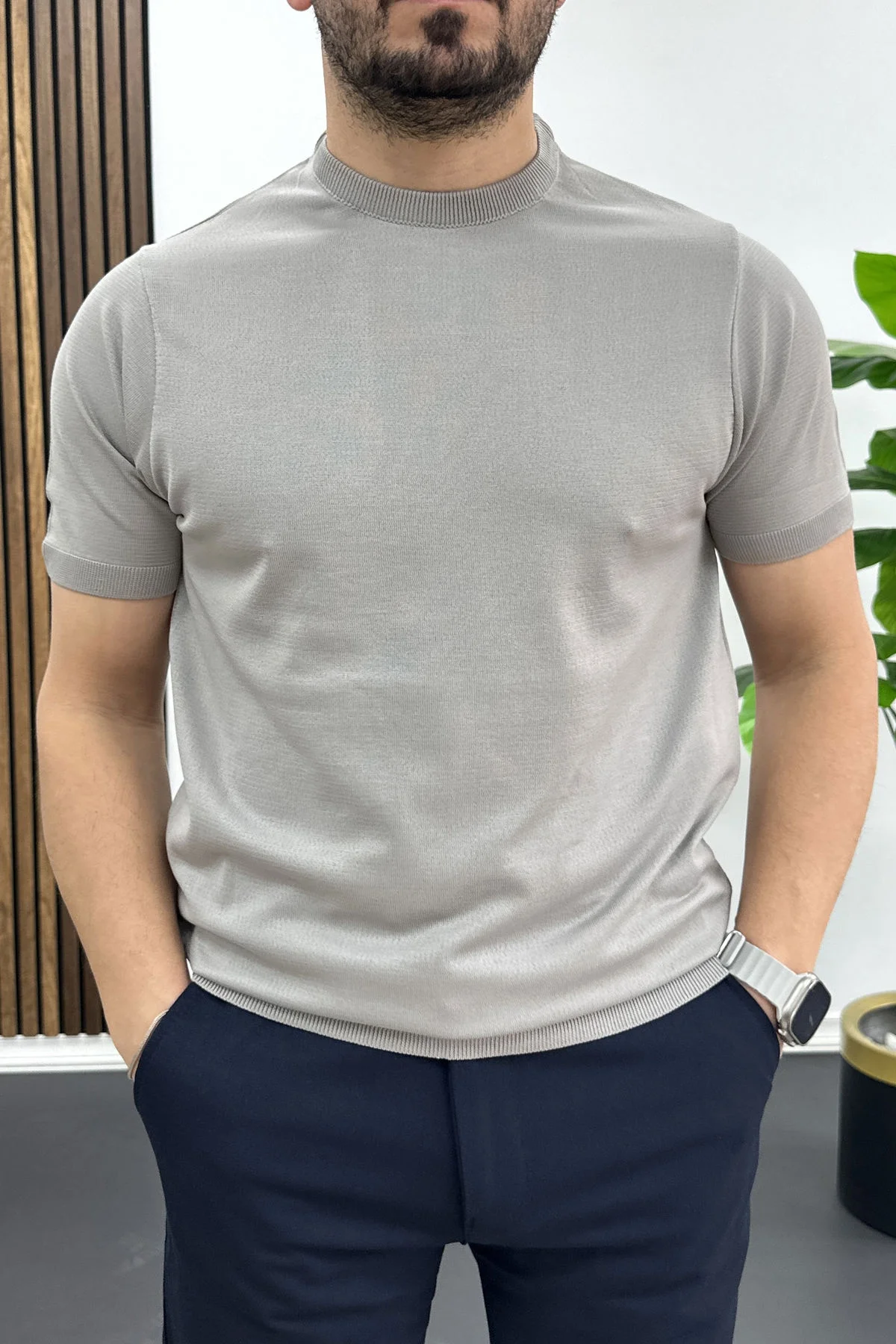 Erkek Düz Desen Bisiklet Yaka Tişört Gri Edw459