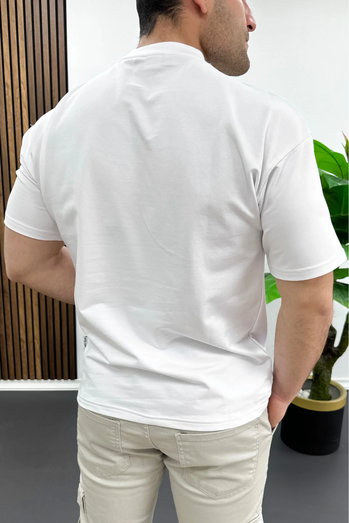 Erkek Kabartma Baskılı Tişört Beyaz Edw489