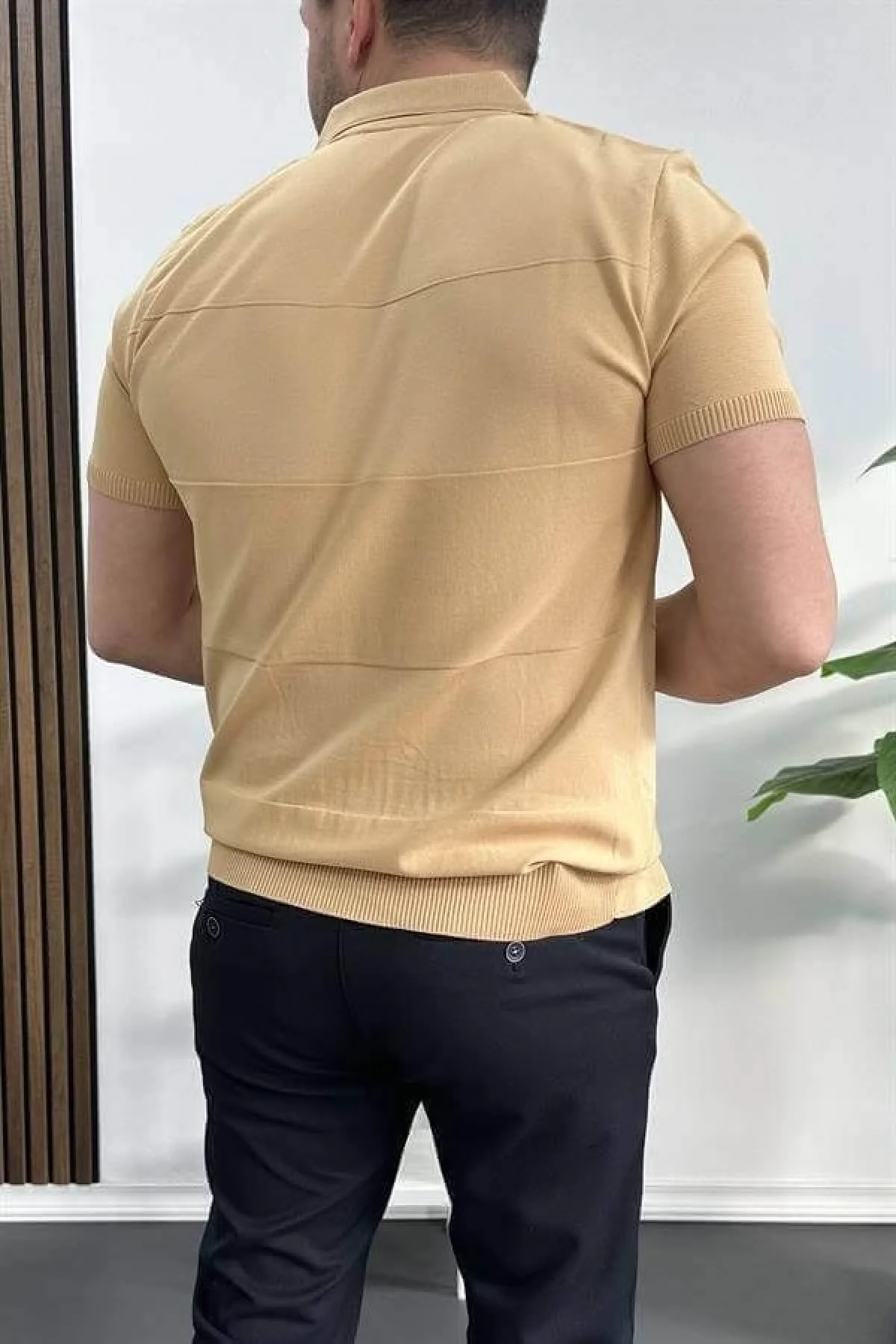 Erkek Açık Yaka Bloklu Tişört Sarı Edw237