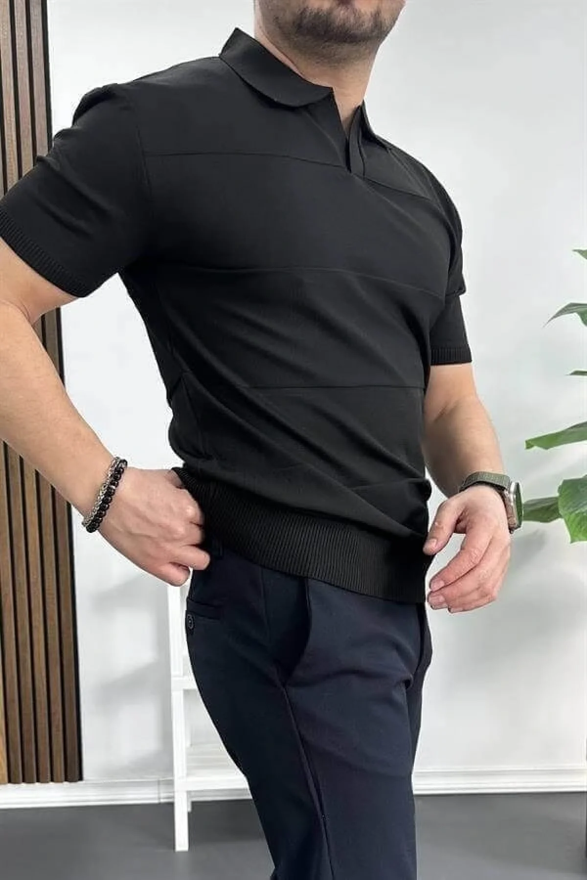 Erkek Açık Yaka Bloklu Tişört Siyah Edw237